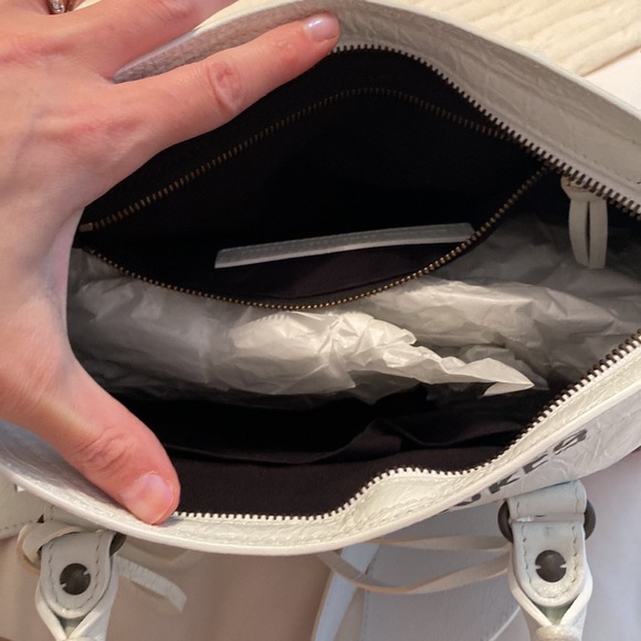 NWT Balenciaga graffiti city bag - Picture 6 of 10